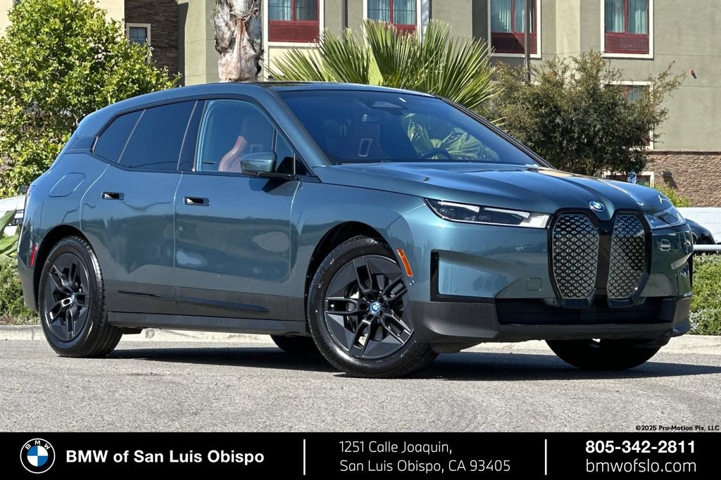 Used 2023 BMW iX xDrive50 w/ Premium Package AWD/4WD image 1