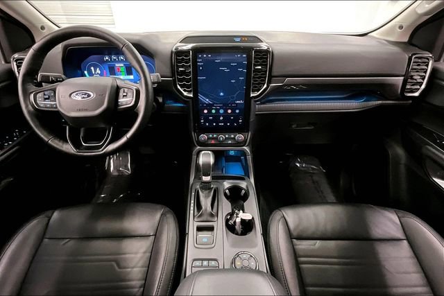 Used 2025 Ford Ranger Lariat w/ FX4 Off-Road Package image 17