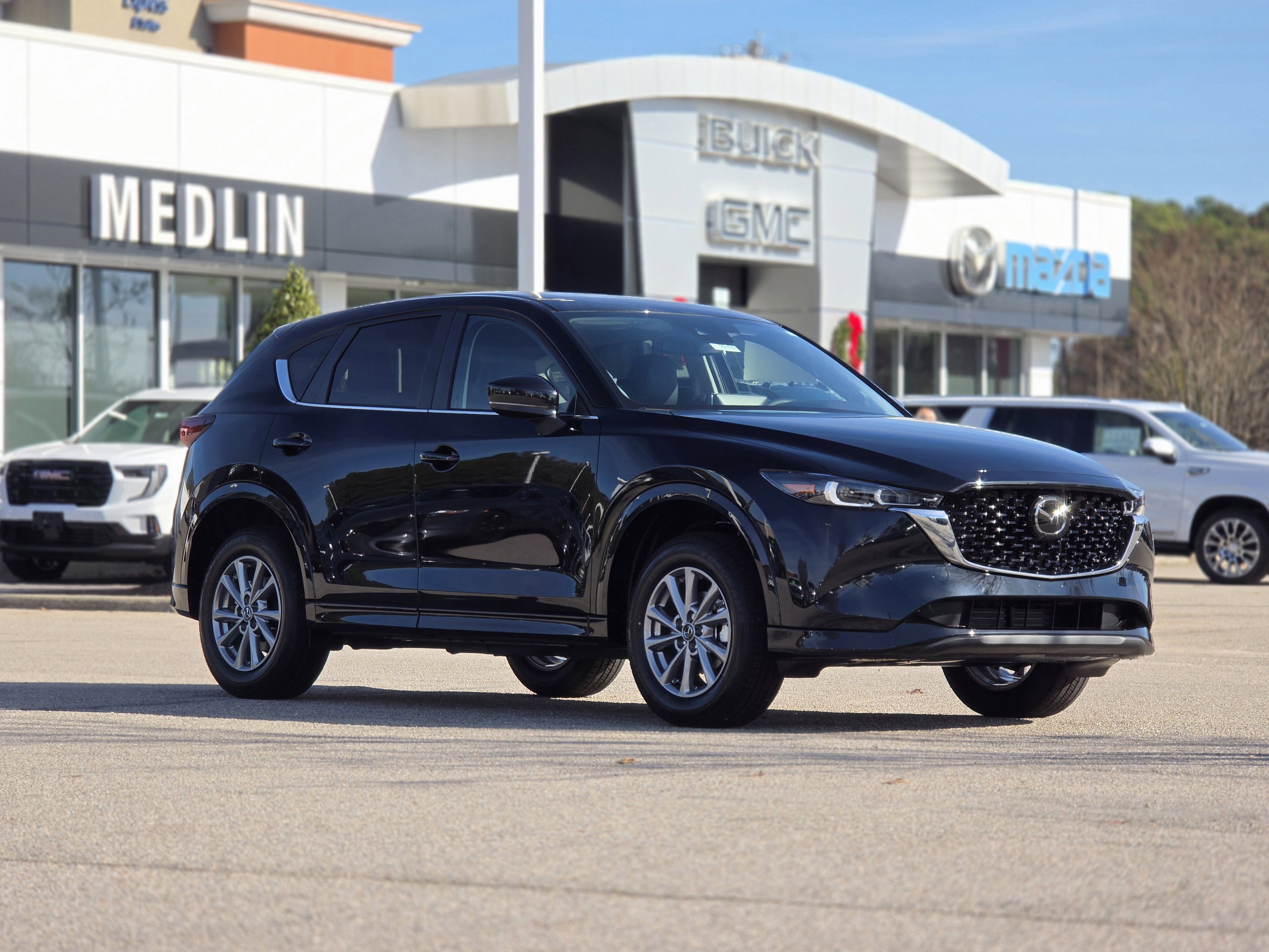 New 2025 MAZDA CX-5 AWD 2.5 S w/ Preferred Package