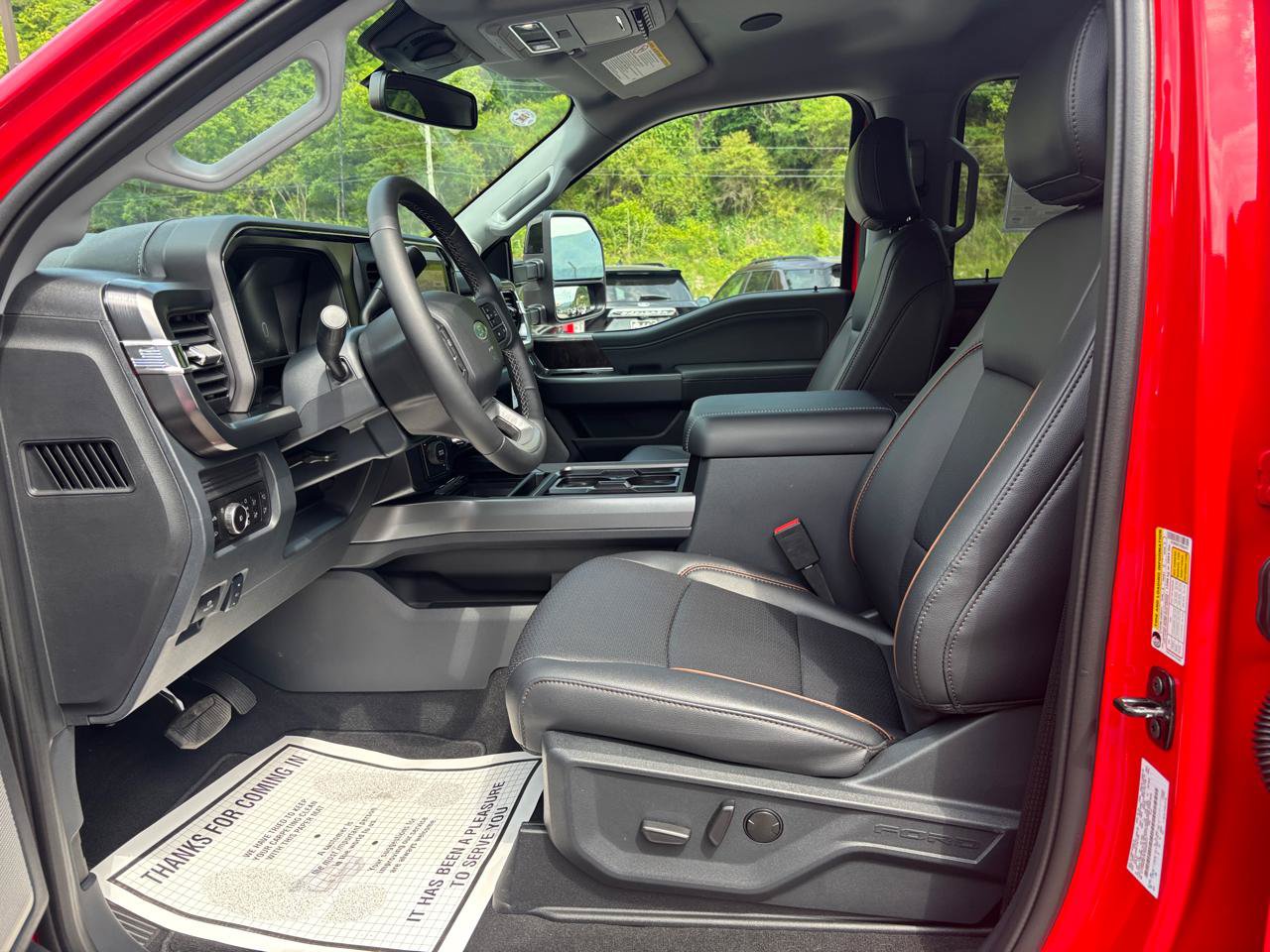 New 2026 Ford F250 Lariat w/ Black Appearance Package AWD/4WD image 13