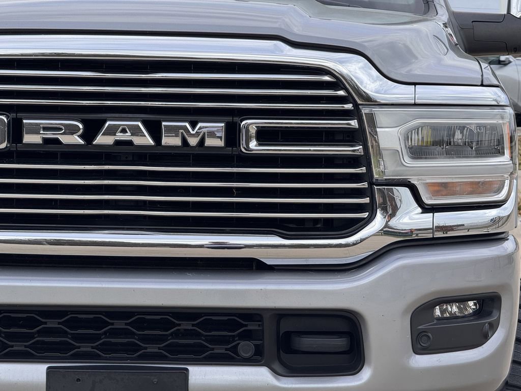 Used 2024 RAM 3500 Laramie image 8