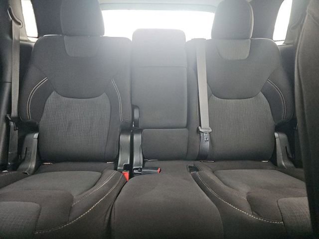 Used 2017 Jeep Cherokee Latitude w/ Comfort & Sound Group image 13