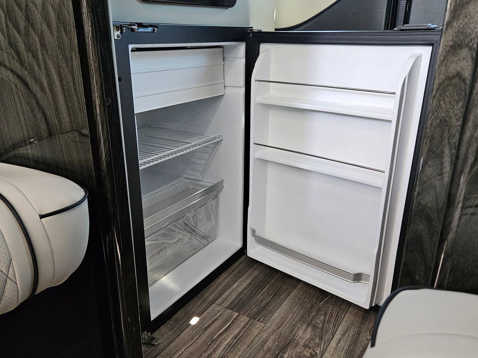 New 2025 Mercedes-Benz Sprinter 3500 image 52