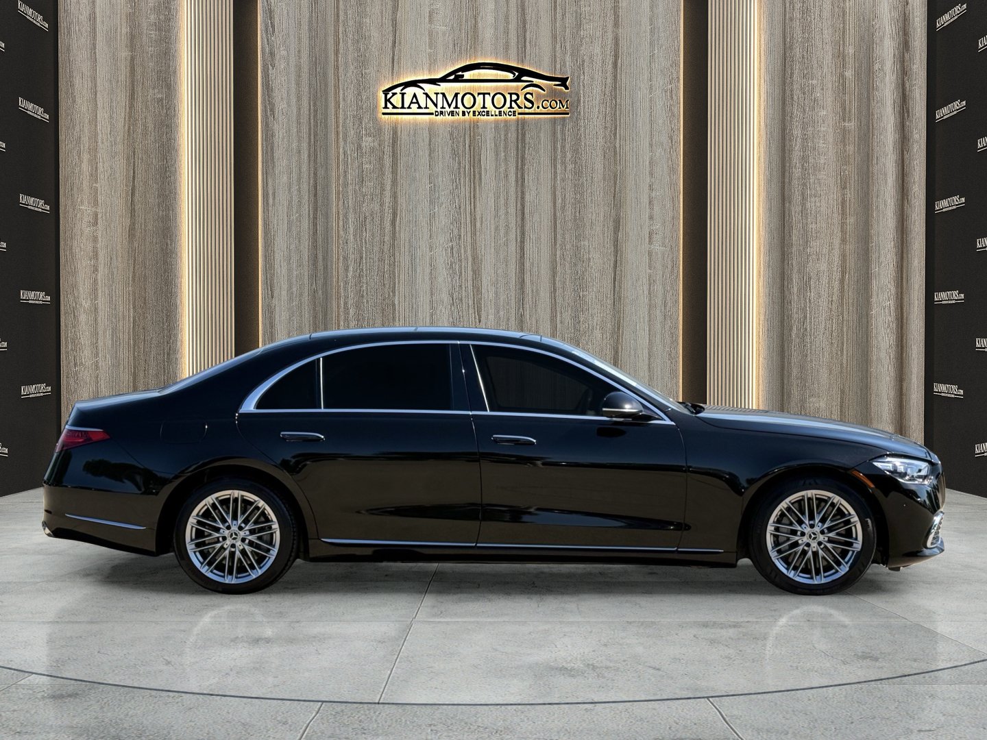 Used 2021 Mercedes-Benz S 580 4MATIC Sedan w/ Warmth & Comfort Package image 13