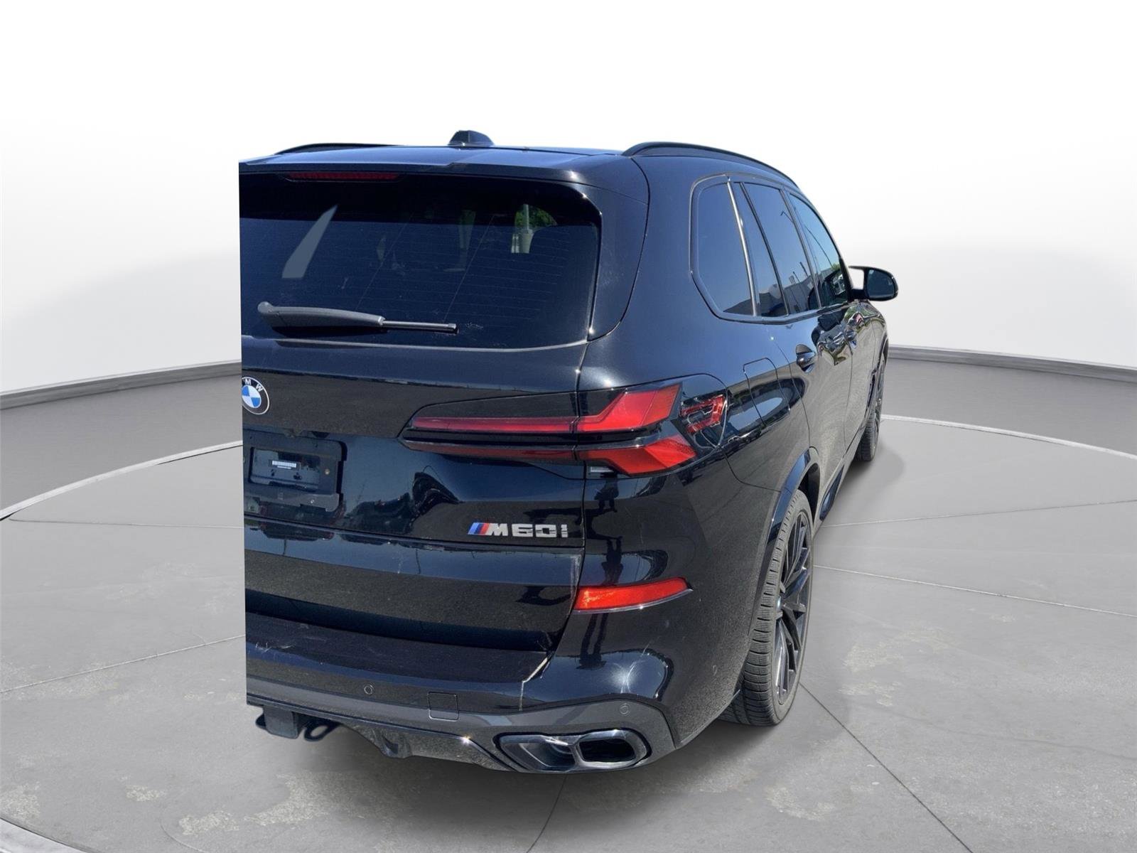 Used 2024 BMW X5 M60i AWD/4WD image 9