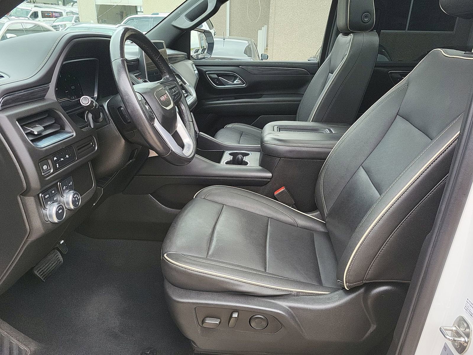 Certified 2023 GMC Yukon XL SLT image 19