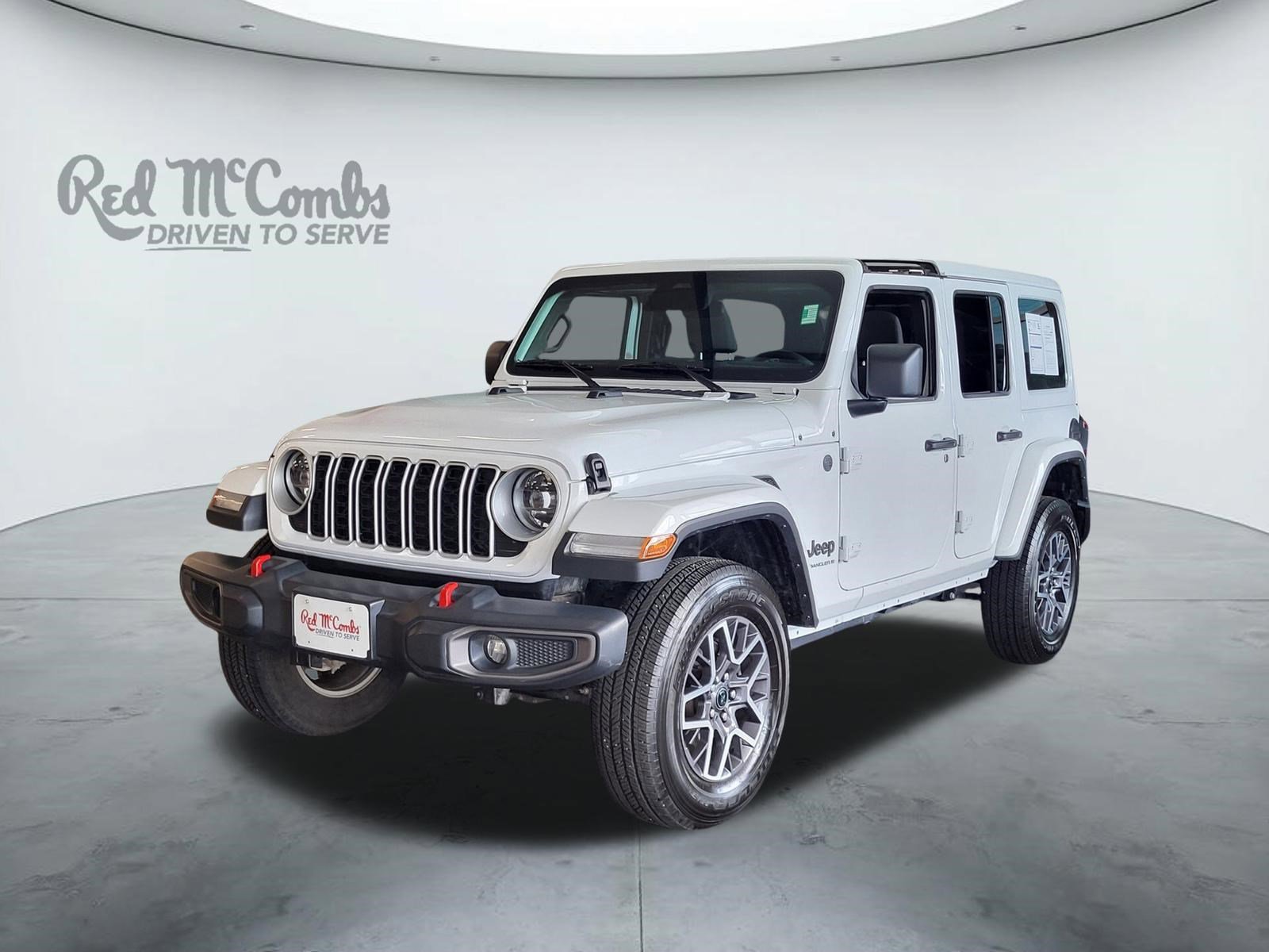 Used 2025 Jeep Wrangler Sahara image 1