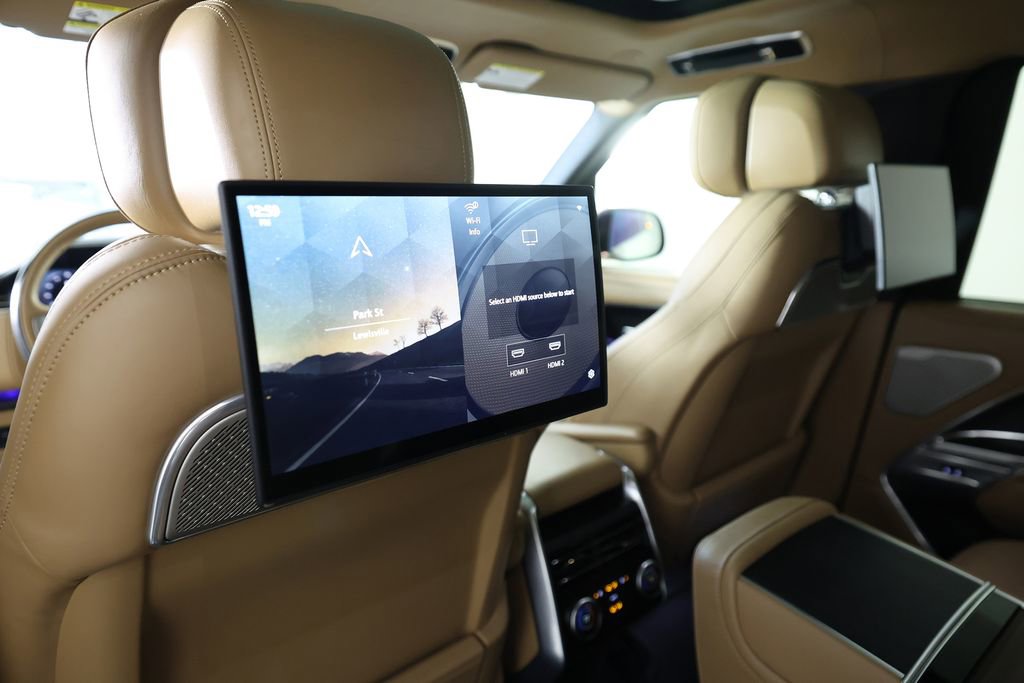 Used 2024 Land Rover Range Rover Autobiography AWD/4WD image 15