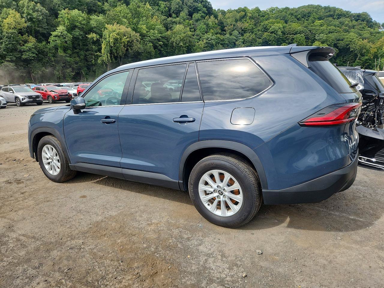 Used 2025 Toyota Grand Highlander AWD Hybrid image 4