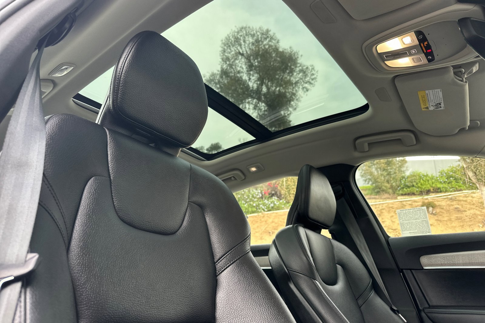 Certified 2023 Volvo S90 B6 Plus w/ Protection Package Premier image 19