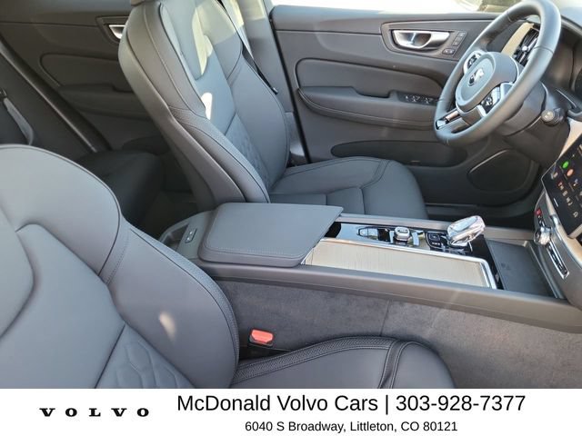 Used 2026 Volvo XC60 B5 Core w/ Climate Package AWD/4WD image 17
