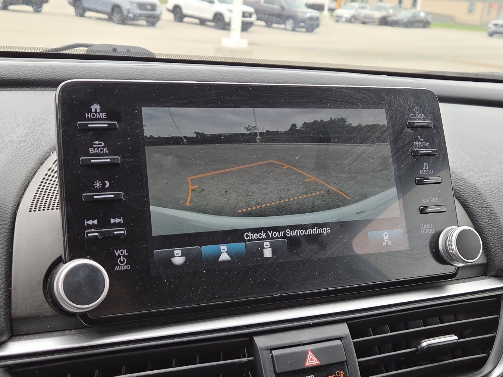 Used 2019 Honda Accord EX image 8