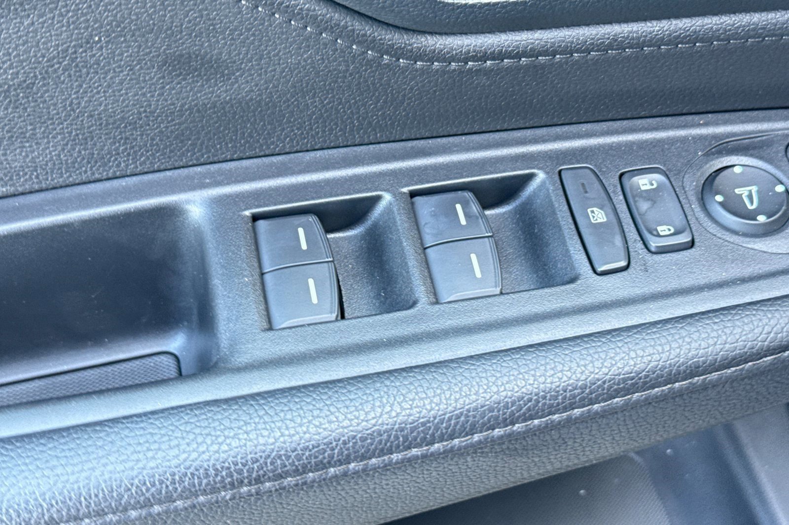 Certified 2024 Honda Odyssey EX-L image 12