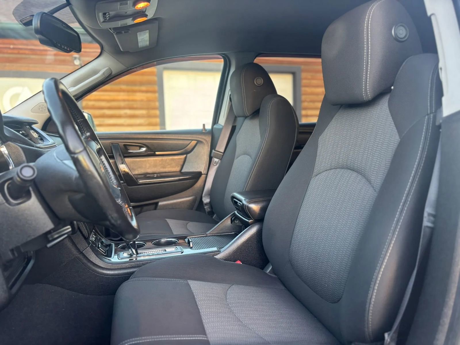 Used 2015 Chevrolet Traverse LT AWD/4WD image 11