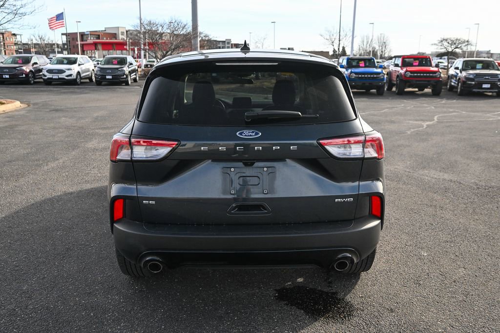 Certified 2022 Ford Escape SE w/ SE Sport Appearance Package AWD/4WD image 6