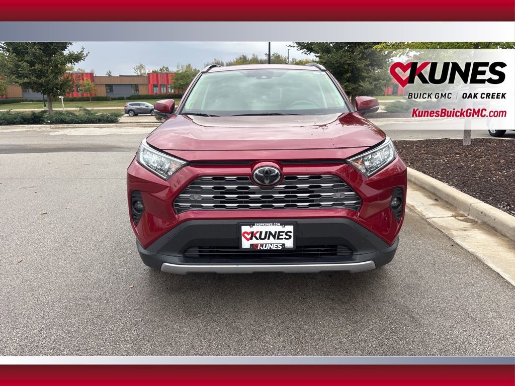 Used 2020 Toyota RAV4 Limited image 3