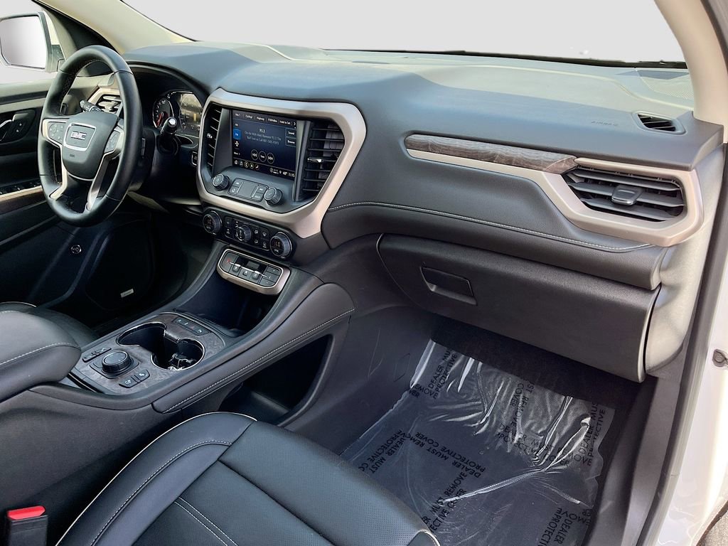 Used 2023 GMC Acadia Denali w/ Denali Ultimate Package image 33