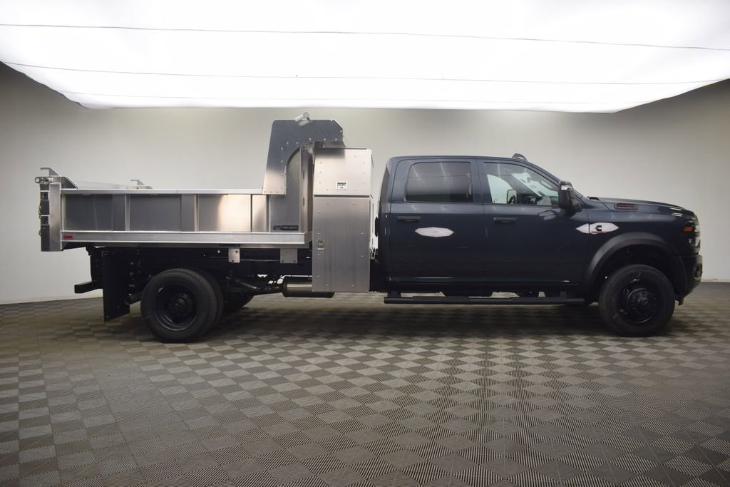 New 2026 RAM 5500 Tradesman AWD/4WD image 4