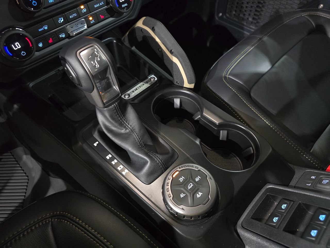 New 2025 Ford Bronco Badlands AWD/4WD image 29