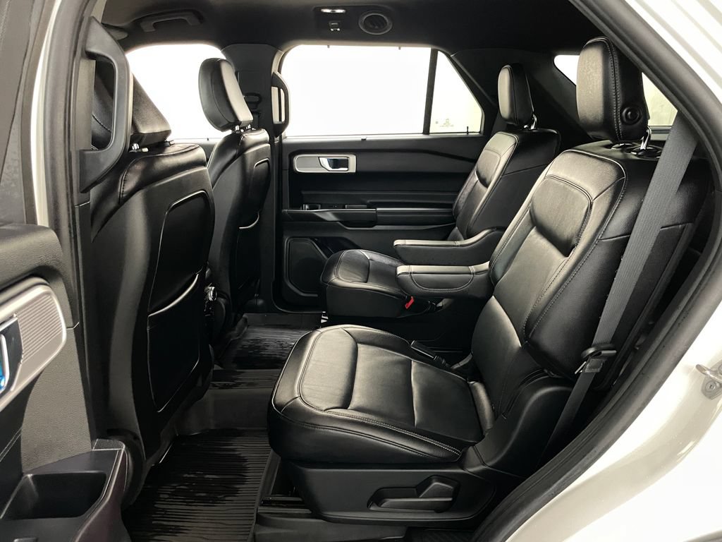 Used 2020 Ford Explorer Limited w/ Class III Trailer Tow Package AWD/4WD image 16
