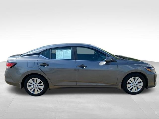 Used 2024 Nissan Sentra S image 10