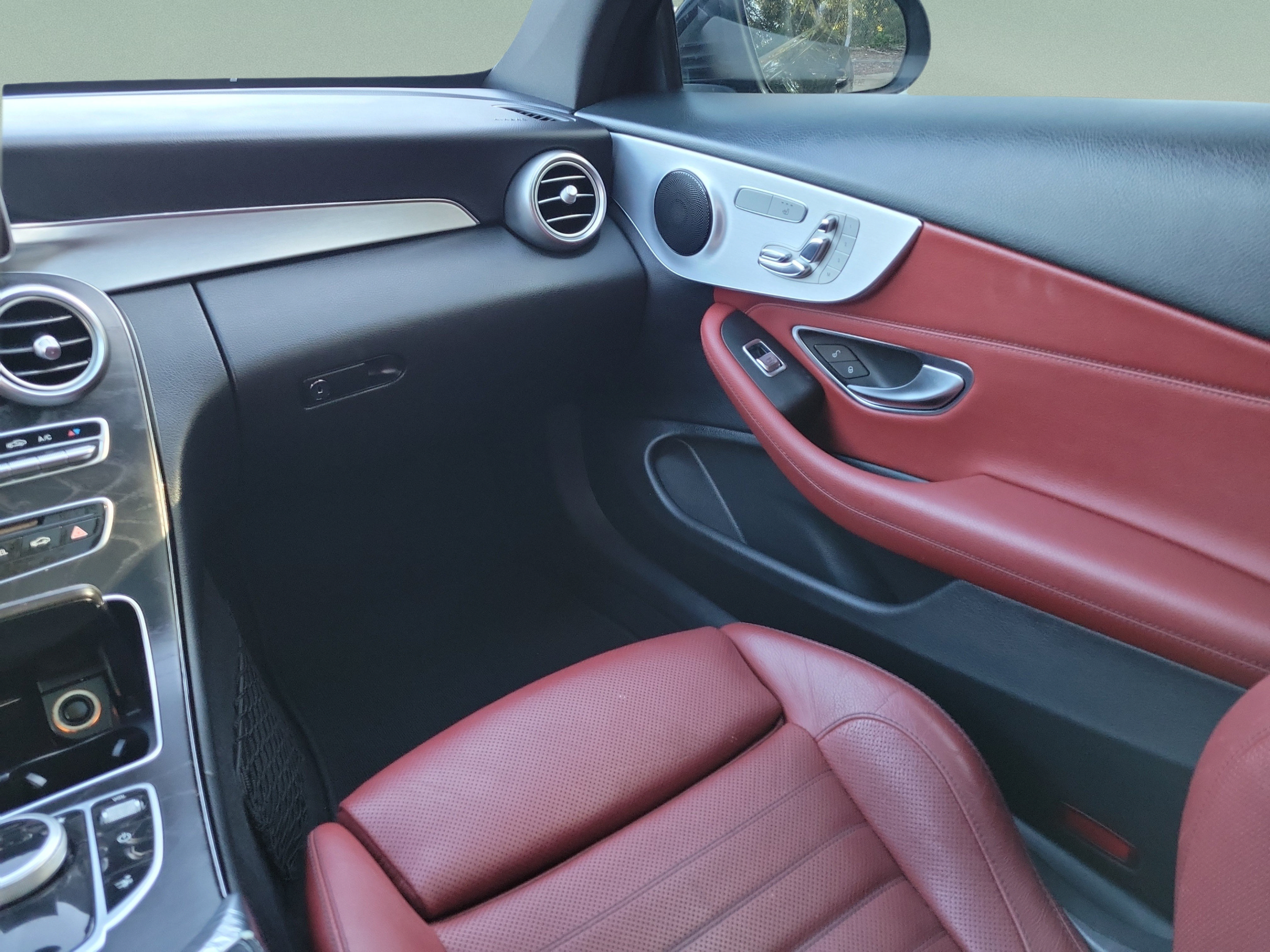 Used 2018 Mercedes-Benz C 300 Coupe image 12