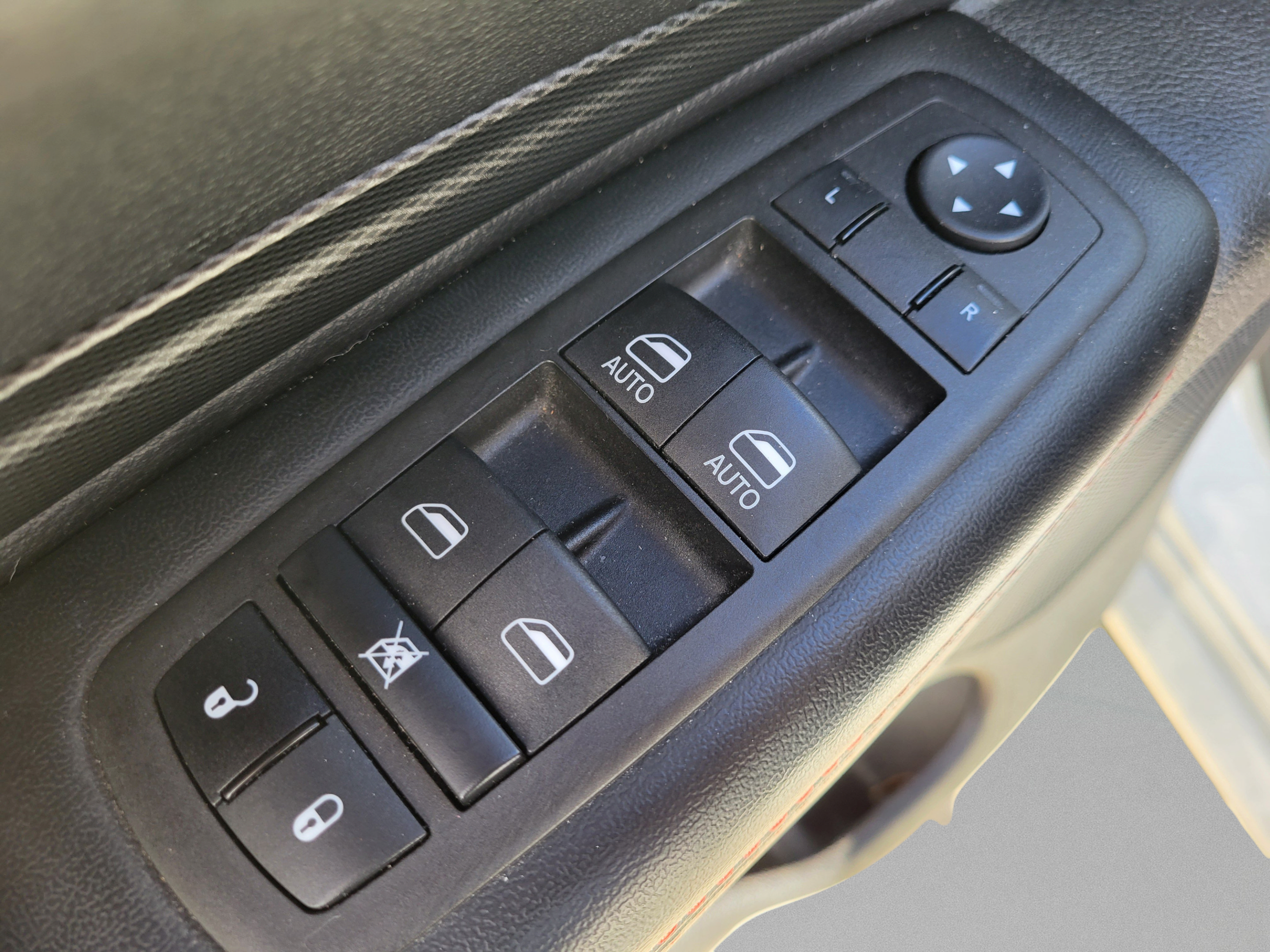 Certified 2023 Dodge Durango GT RWD image 13
