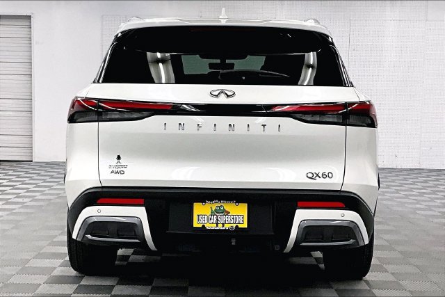 Used 2024 INFINITI QX60 Sensory AWD/4WD image 5