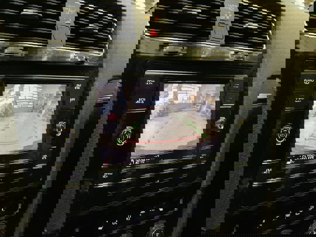 Used 2020 Volkswagen GTI S image 17