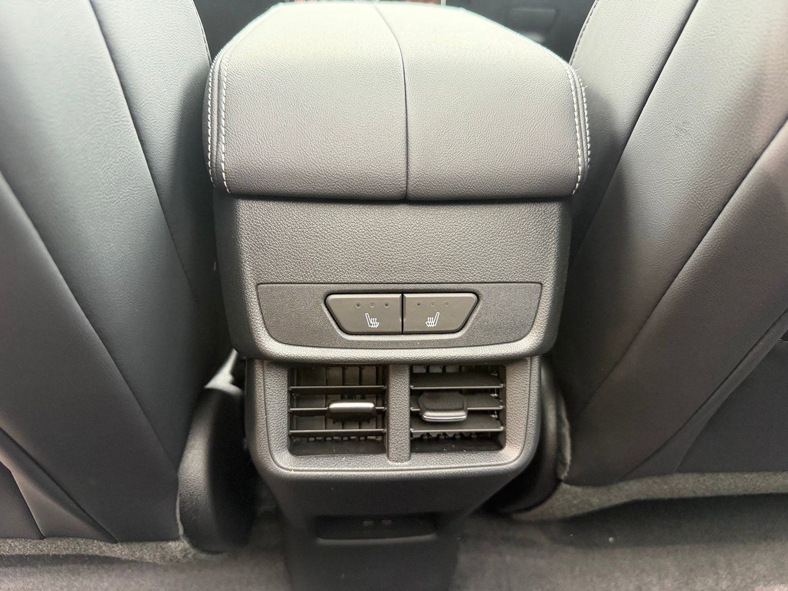 New 2026 GMC Terrain Denali AWD/4WD image 28