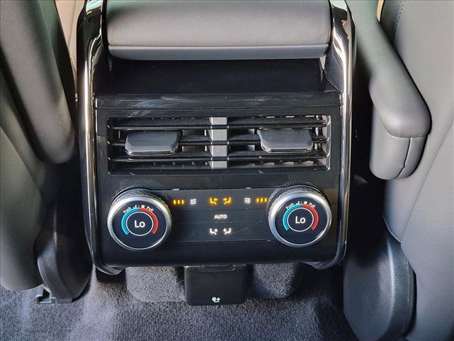 Used 2026 Land Rover Range Rover Sport Dynamic SE AWD/4WD image 18