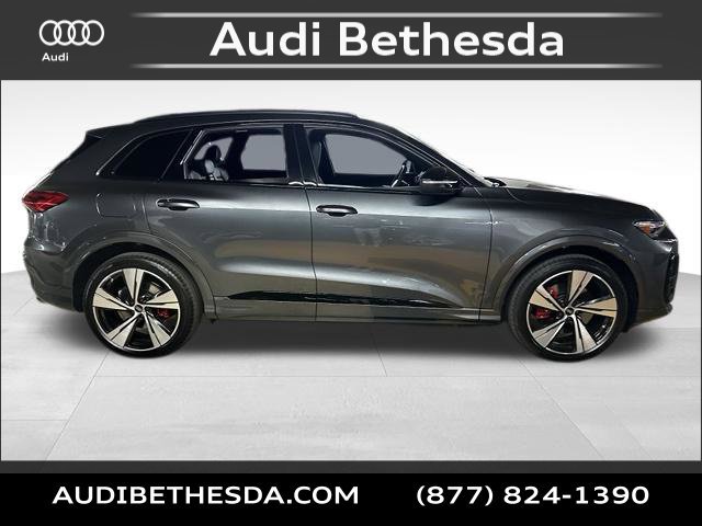 New 2026 Audi SQ5 Premium Plus AWD/4WD image 8
