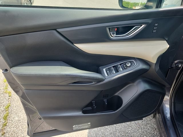 Used 2019 Subaru Ascent Limited AWD/4WD image 12