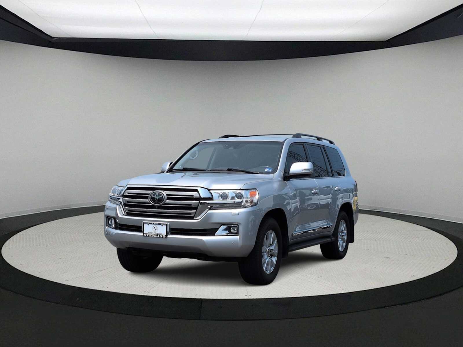 Used 2018 Toyota Land Cruiser AWD/4WD image 4