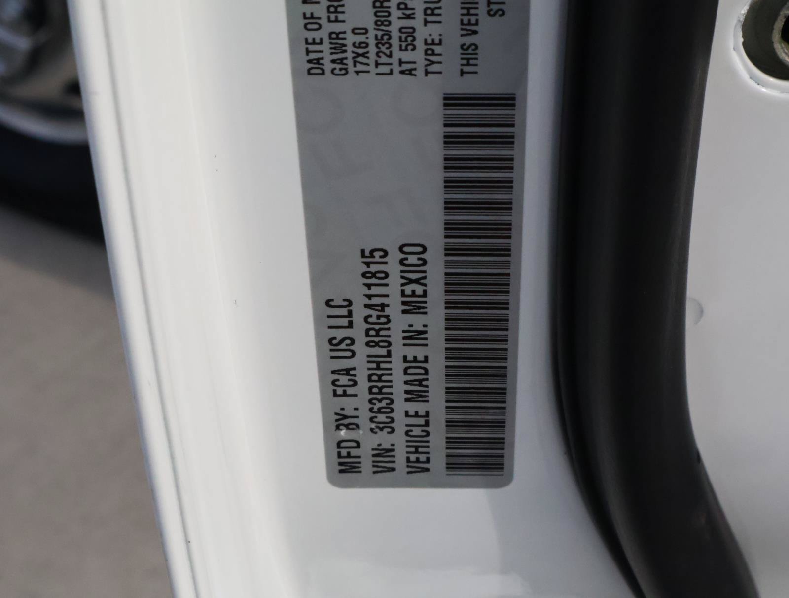 Used 2024 RAM 3500 Lone Star w/ Sport Appearance Package AWD/4WD image 21