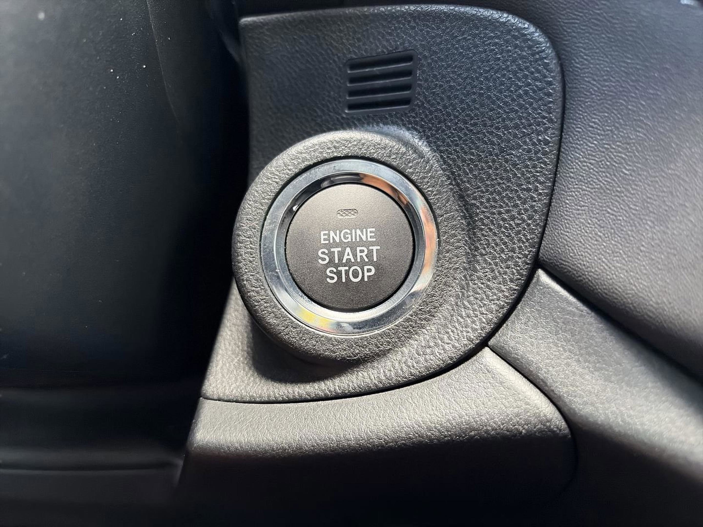 Used 2022 Subaru Legacy Limited image 30