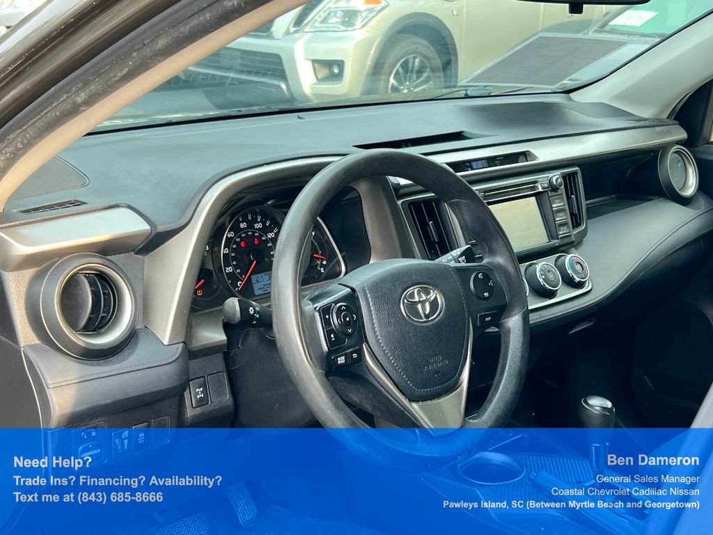 Used 2015 Toyota RAV4 LE AWD/4WD image 9