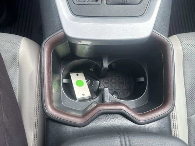 Used 2024 Toyota RAV4 Limited image 28