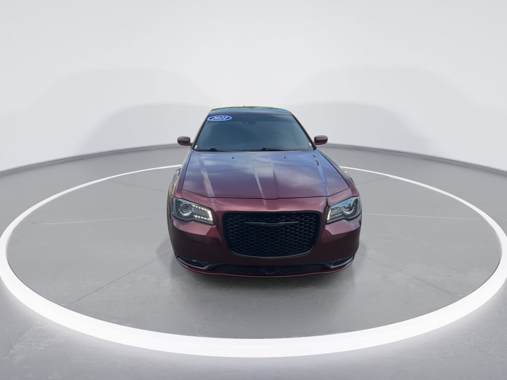 Used 2021 Chrysler 300 S w/ Comfort Group RWD image 3