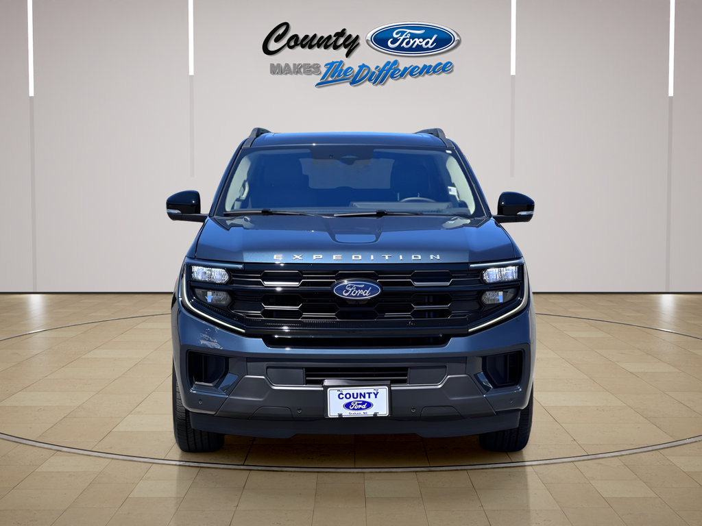 Used 2025 Ford Expedition Max Active RWD image 6