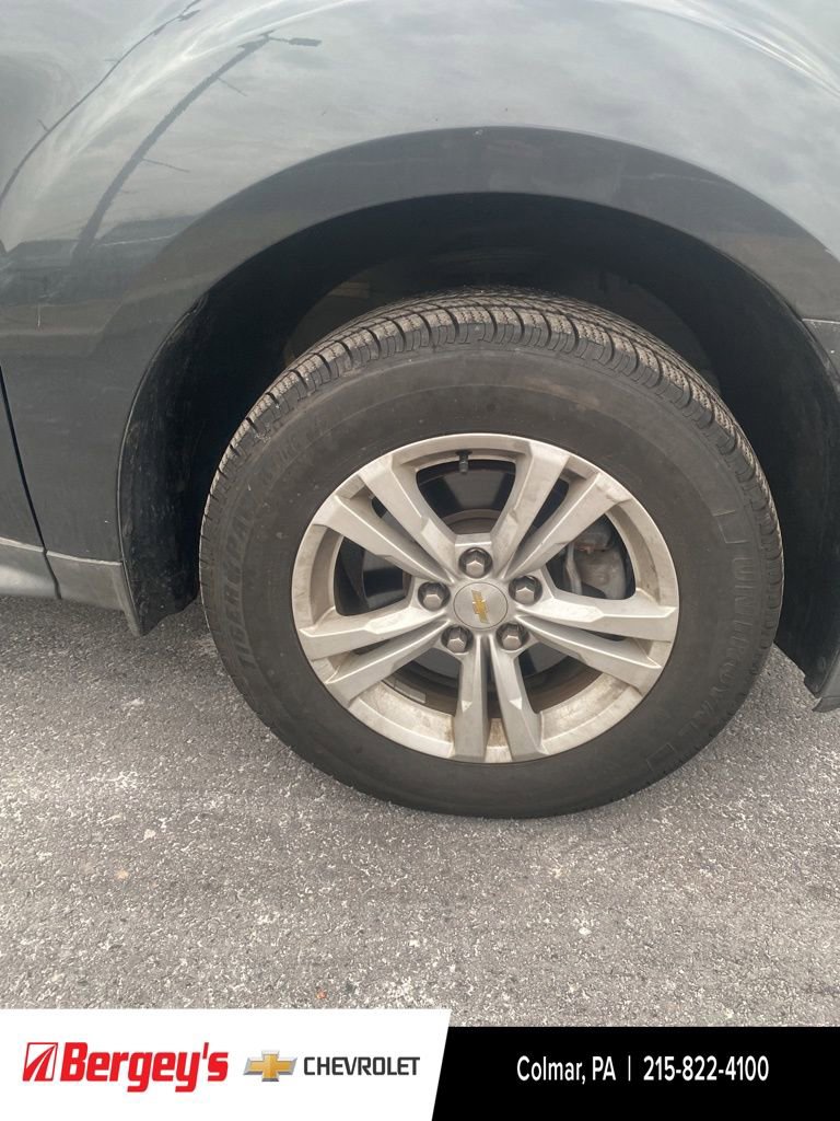 Used 2017 Chevrolet Equinox LS image 12