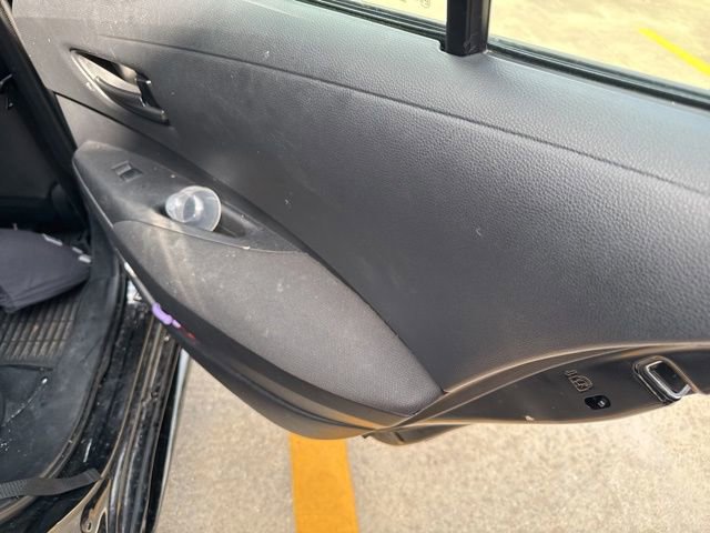 Used 2024 Toyota Corolla LE image 22