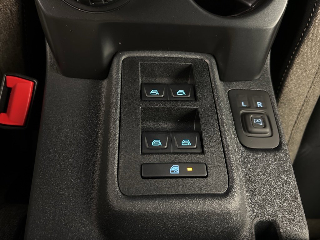 New 2025 Ford Bronco Big Bend image 18