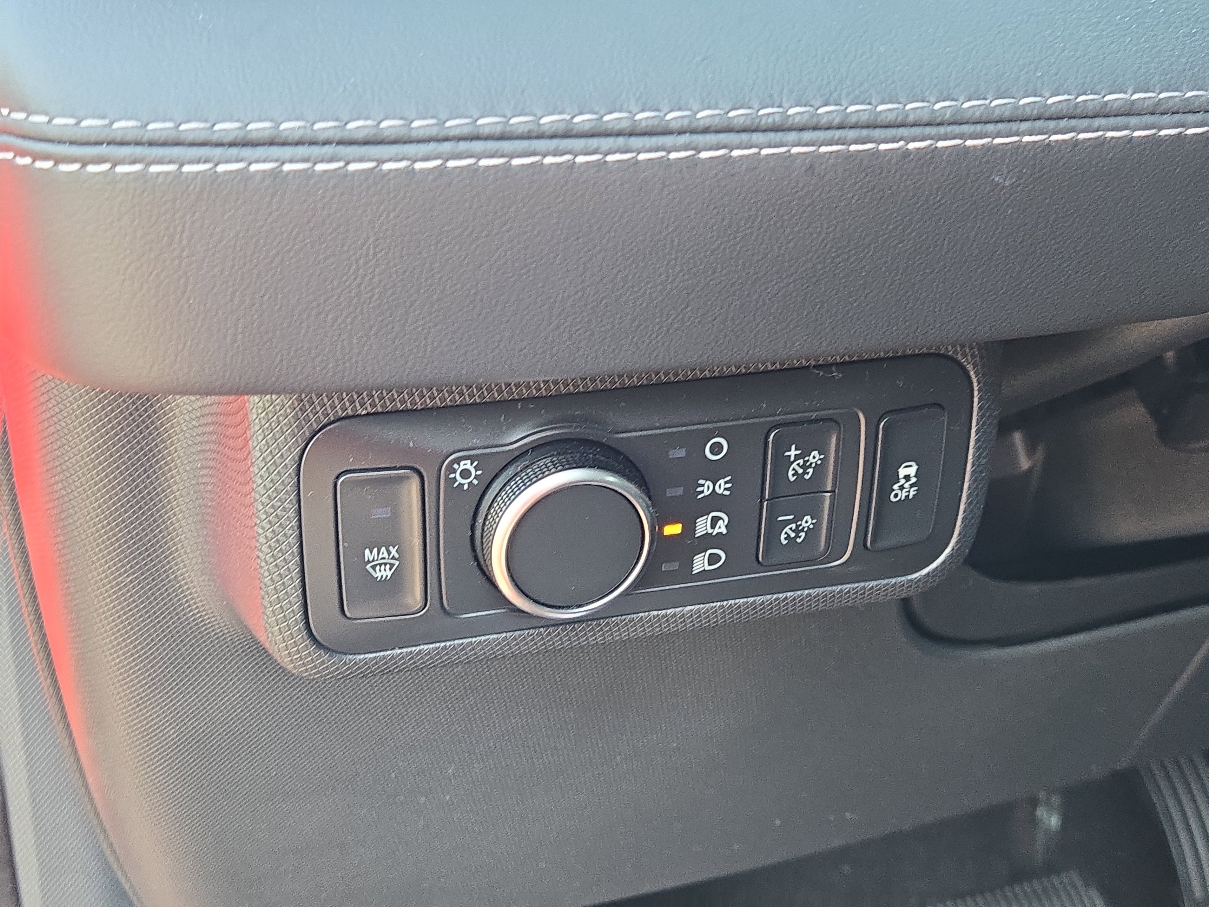 Used 2022 Ford Mustang Mach-E Select w/ Comfort/Technology Package RWD image 23