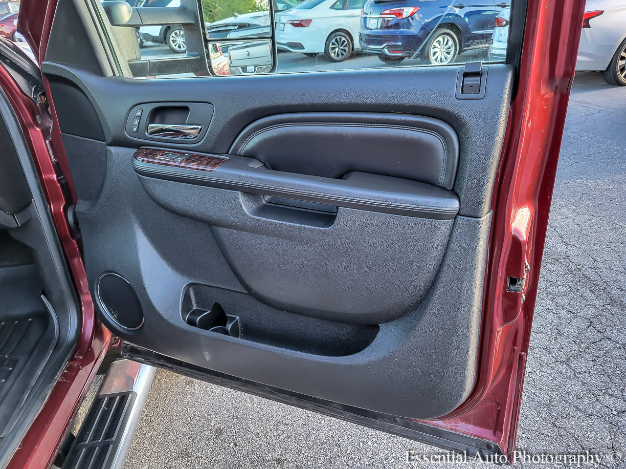 Used 2013 GMC Sierra 2500 Denali w/ Suspension Package, Off-Road image 30