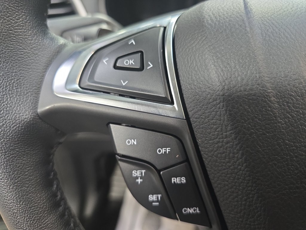 Used 2023 Ford Edge SEL w/ Convenience Package AWD/4WD image 18
