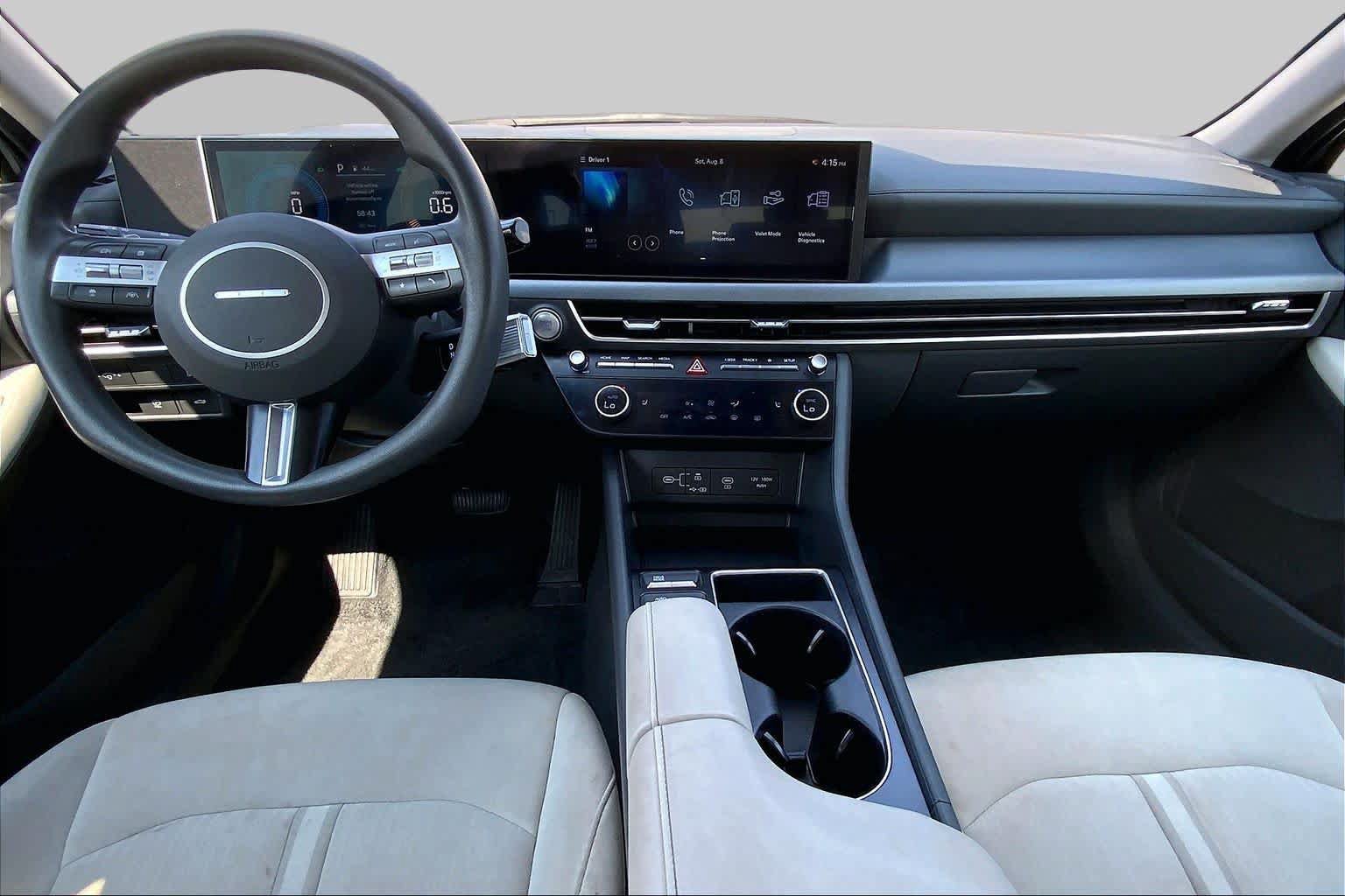 Used 2025 Hyundai Sonata SEL FWD image 16