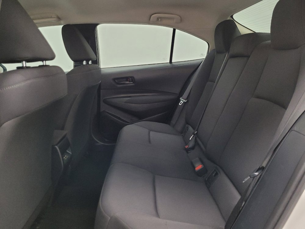 Used 2023 Toyota Corolla LE w/ LE Convenience Package FWD image 18