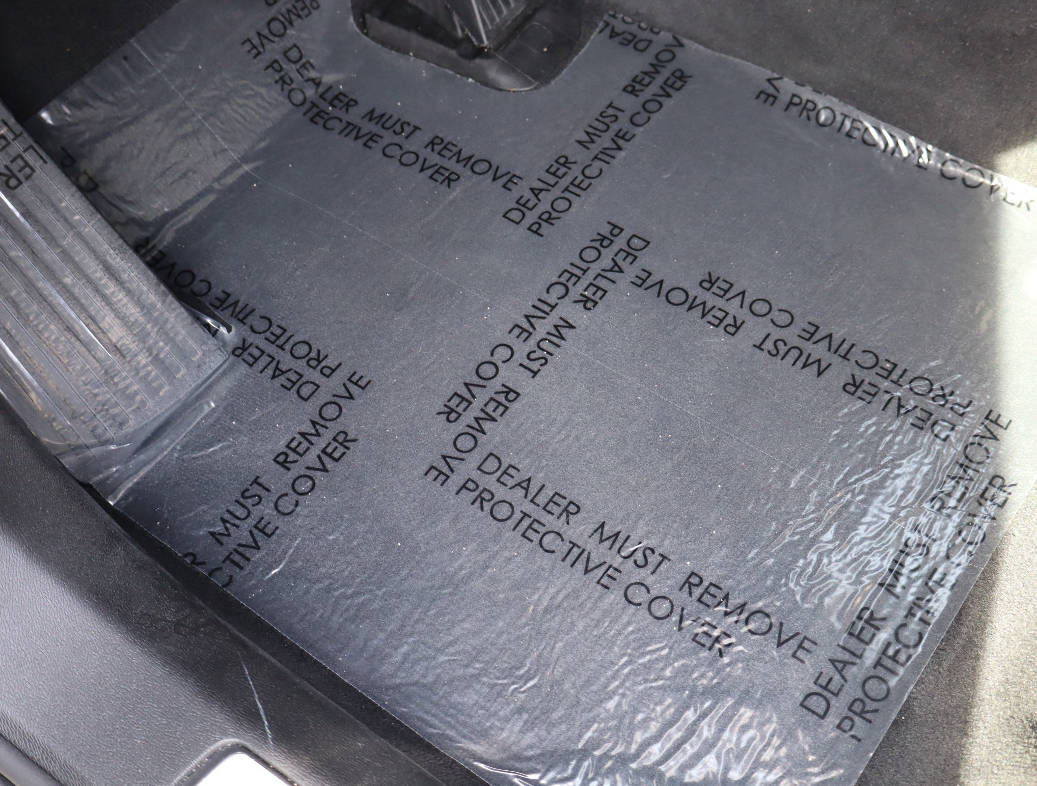 Used 2025 Volvo XC60 B5 Plus image 17