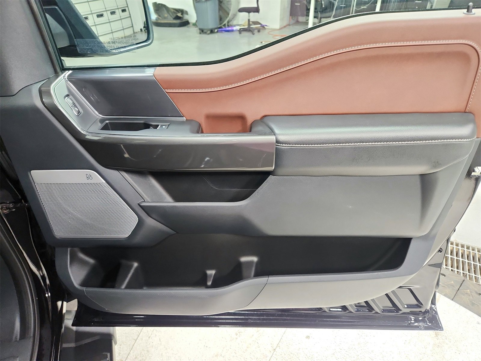 Used 2023 Ford F150 Lariat image 41